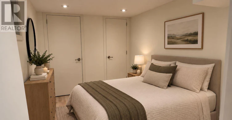 LOWER-257 Franklin Avenue, Toronto, ON, M6P 3Z4 - 3