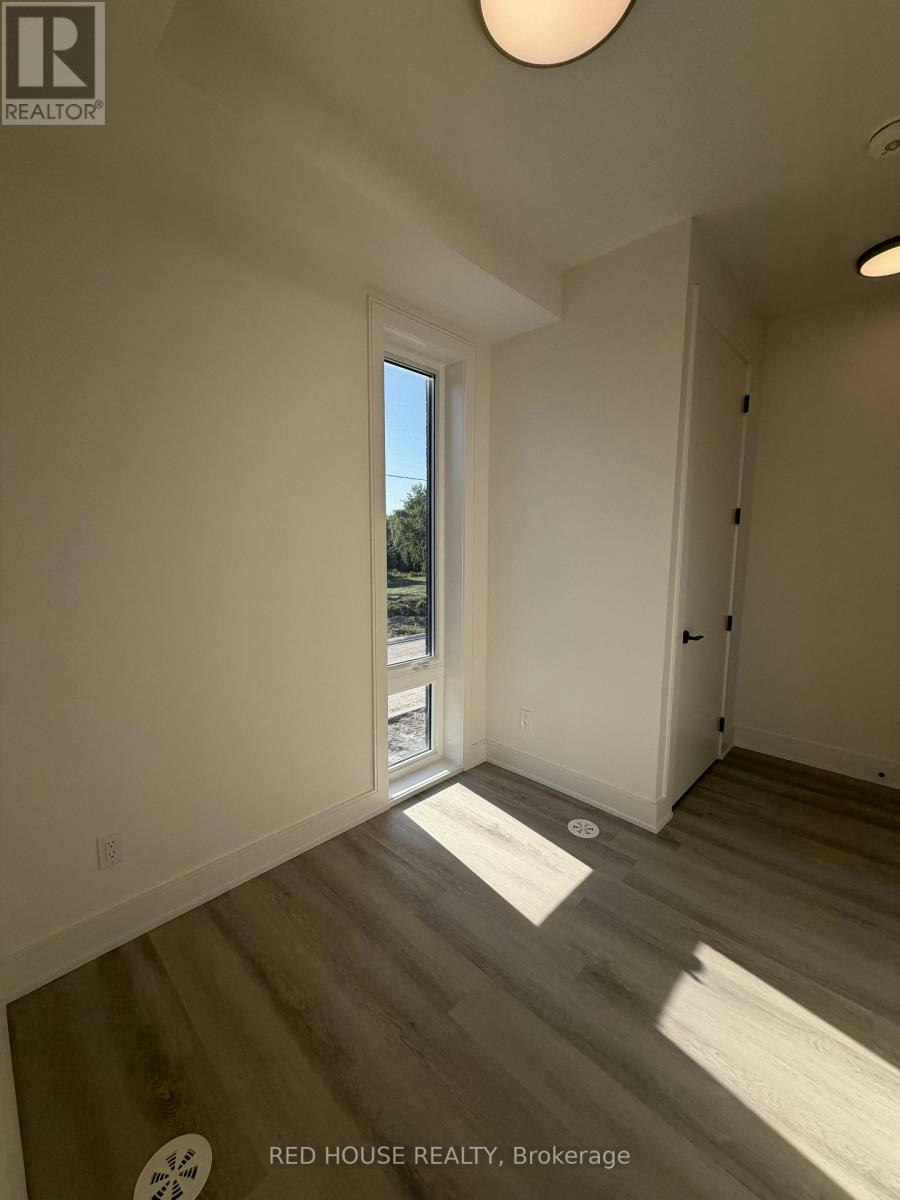 234 Ellis Avenue, St. Catharines, ON, L2P 0H2 - 19