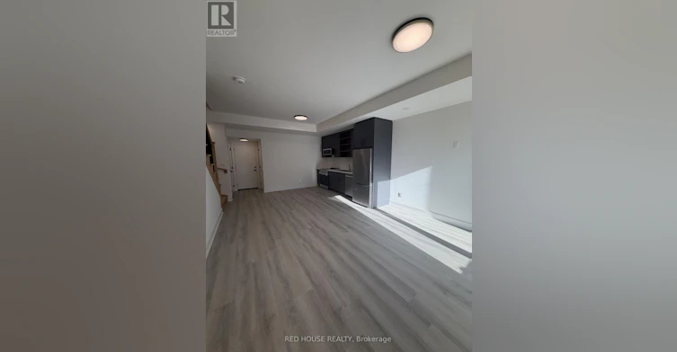 234 Ellis Avenue, St. Catharines, ON, L2P 0H2 - 2