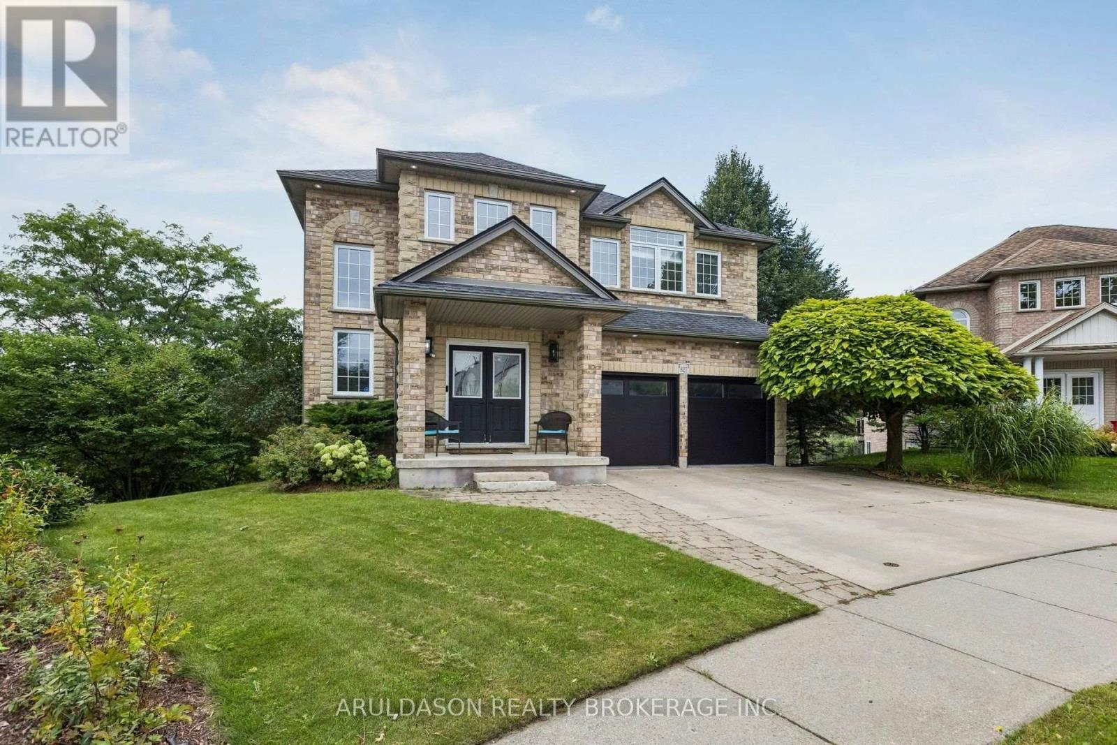 827 Grey Alder Court, Waterloo, ON, N2V 2P2