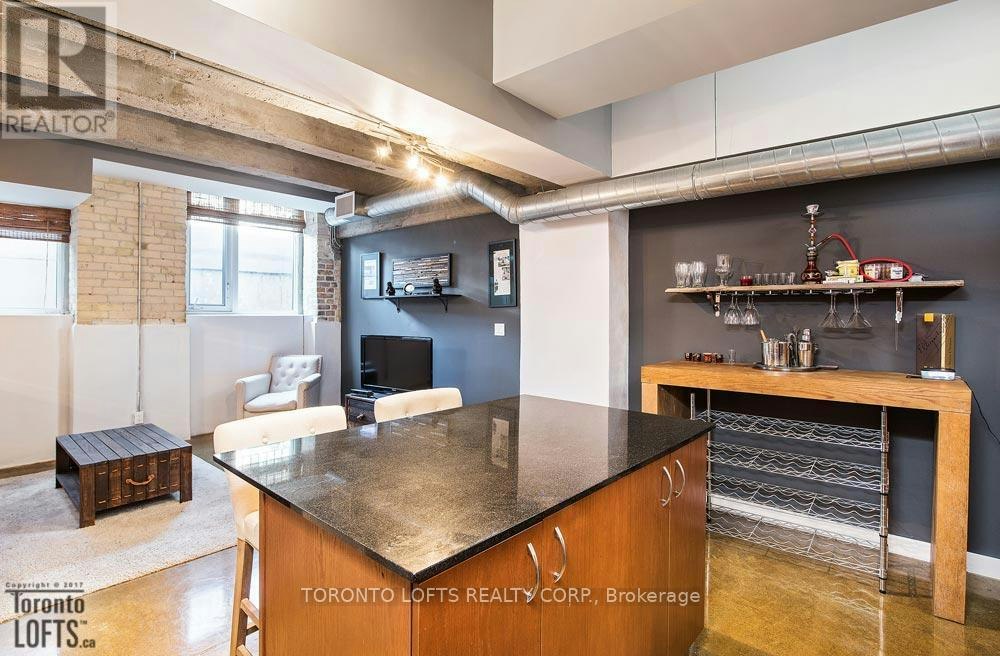 L04-201 Carlaw Avenue, Toronto, ON, M4M 2S3 - 11