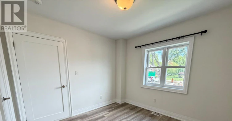 1016 Haig Boulevard, Mississauga, ON, L5E 2M5 - 8