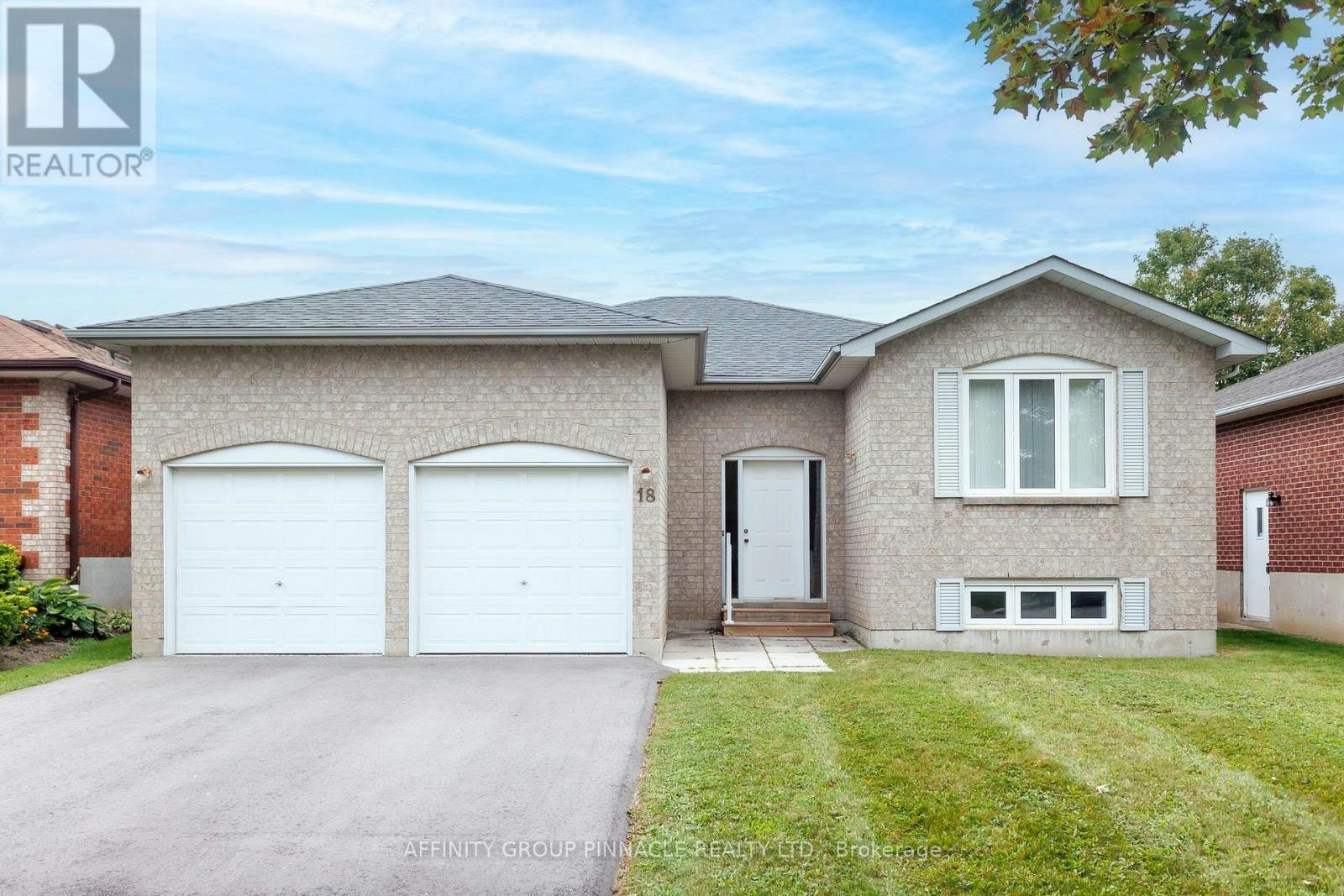 18 Lakeview Drive, Scugog, ON, L9L 1G9