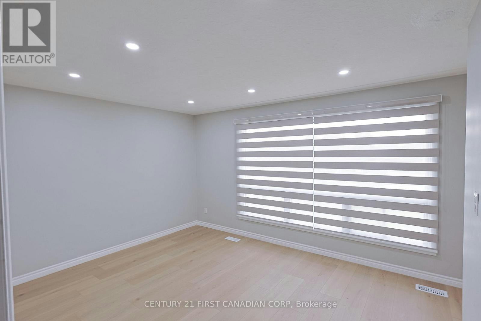 UPPER-268 Burlington Crescent, London, ON, N5Z 3G5 - 4