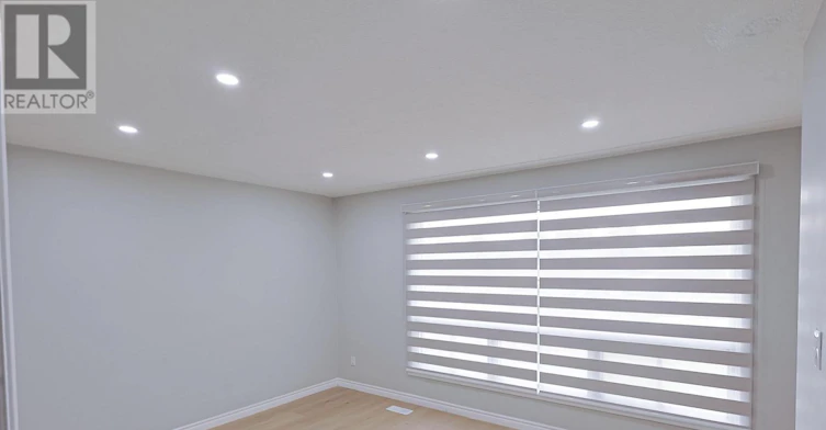 UPPER-268 Burlington Crescent, London, ON, N5Z 3G5 - 4