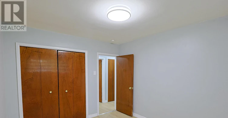 UPPER-268 Burlington Crescent, London, ON, N5Z 3G5 - 12