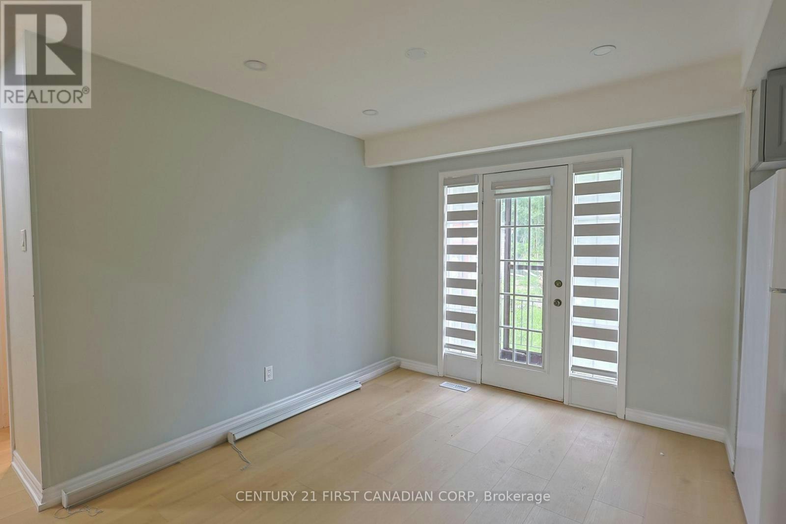 UPPER-268 Burlington Crescent, London, ON, N5Z 3G5 - 11