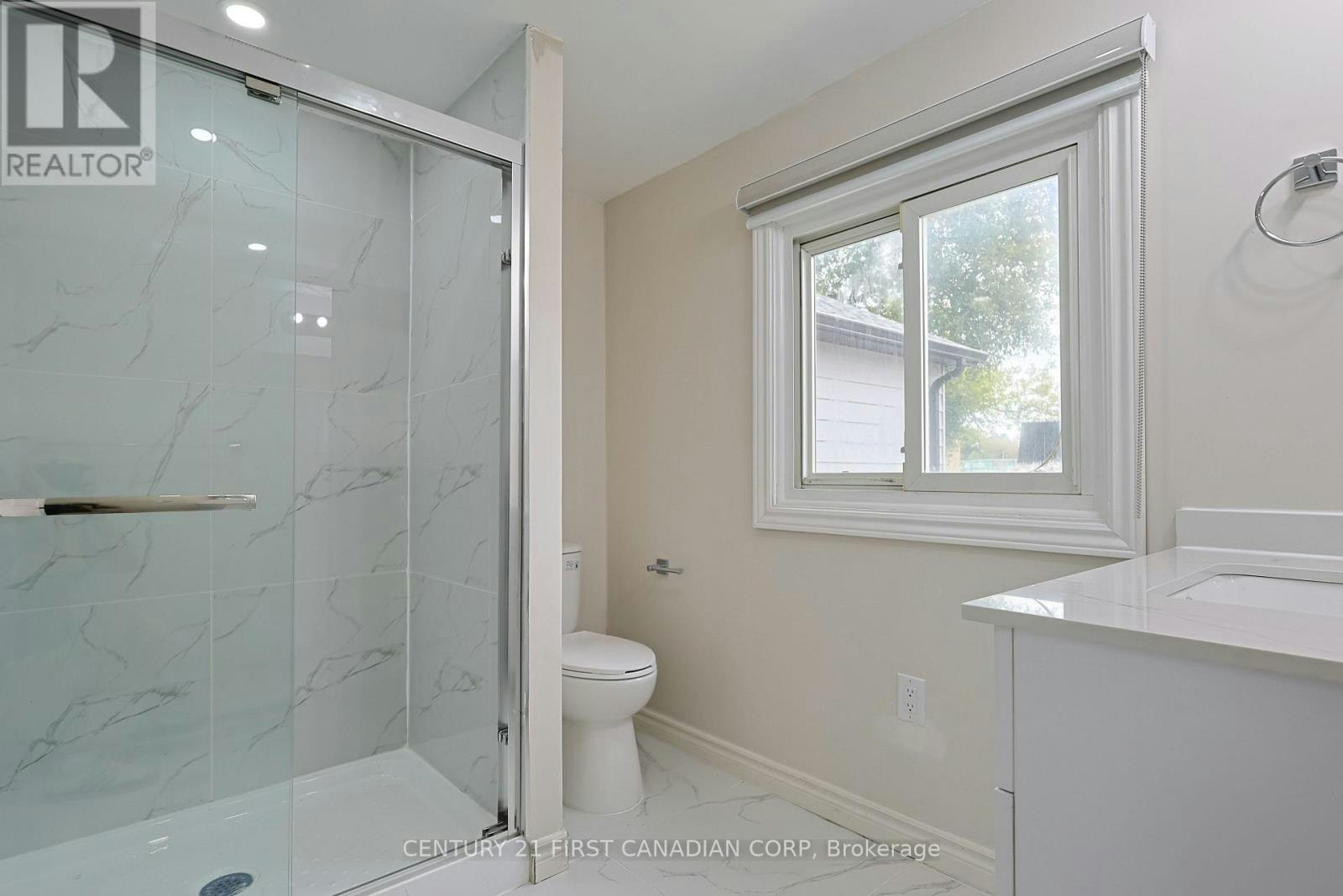 UPPER UNIT-1775 Oxford Street E, London, ON, N5V 2Z6 - 7