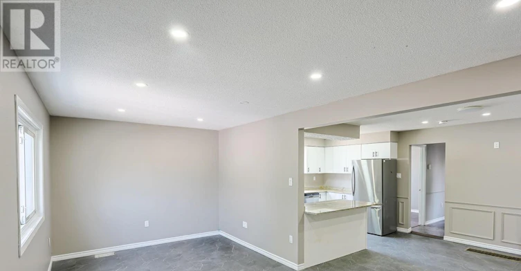 UPPER UNIT-1775 Oxford Street E, London, ON, N5V 2Z6 - 8