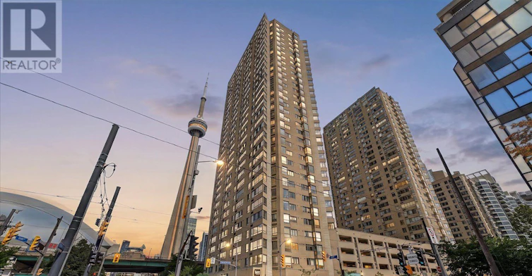 2106-270 Queens Quay W, Toronto, ON, M5J 2N4