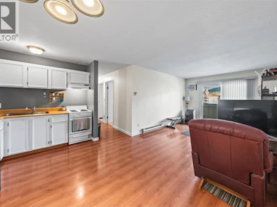 408-150 Skaha Place - 5