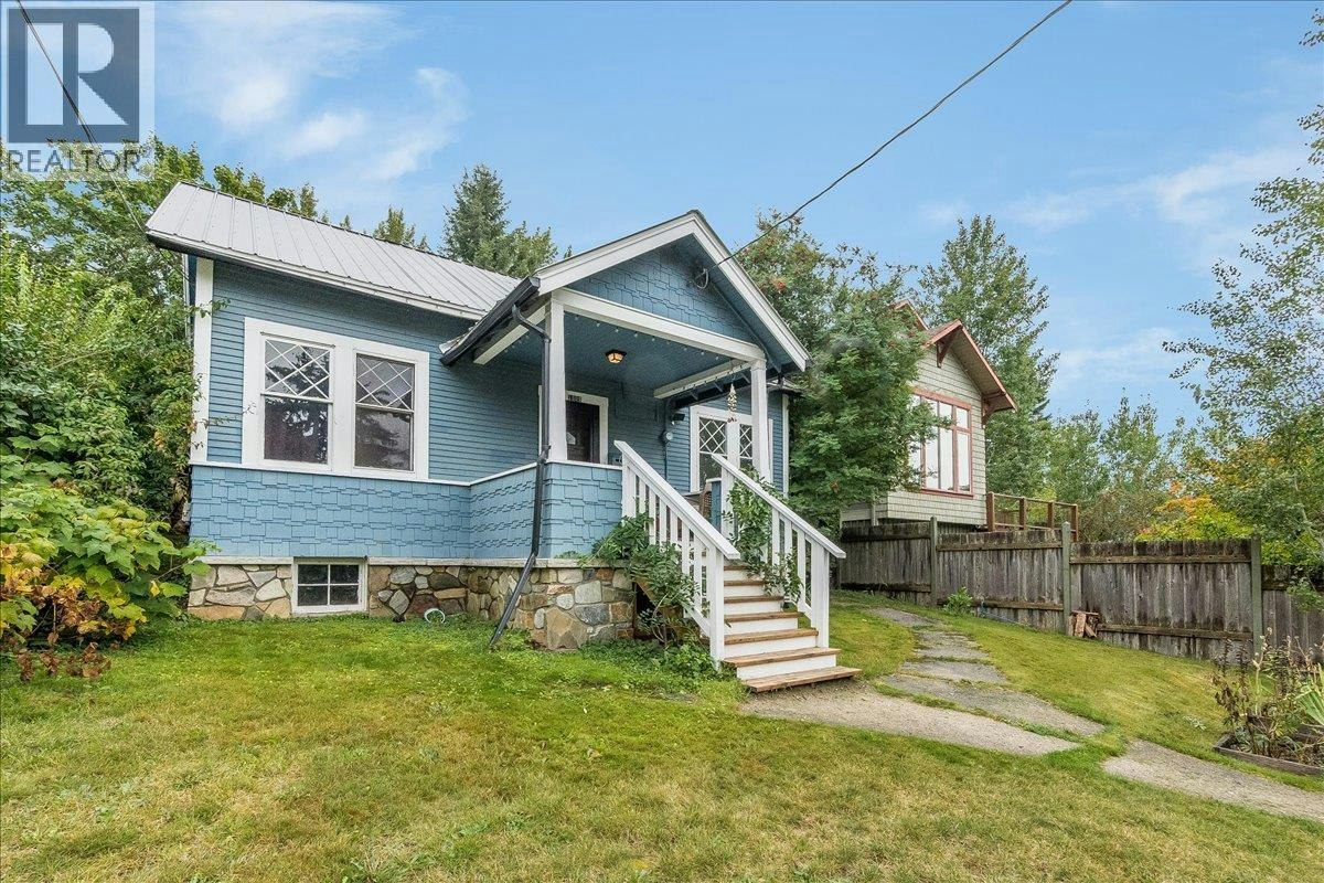 1008 Observatory Street, Nelson, BC, V1L 5P3