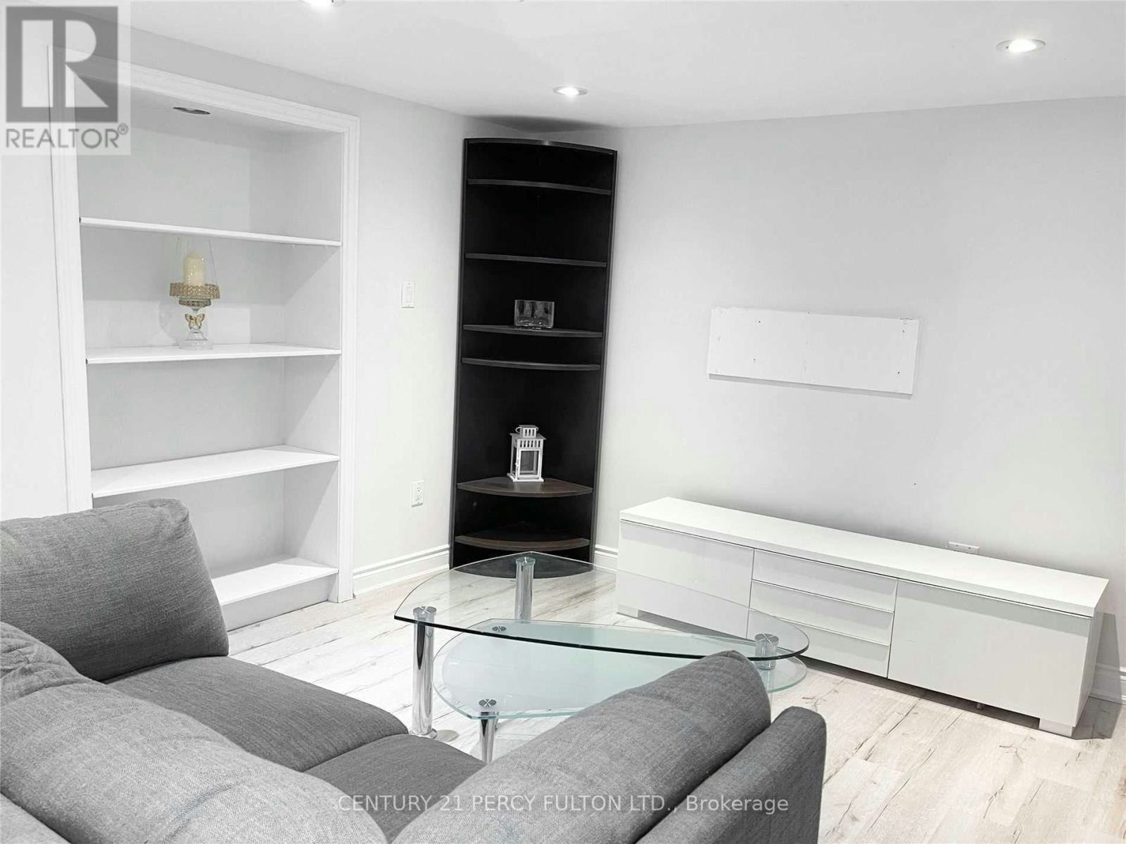 BSMT-35 Ashland Crescent, Markham, ON, L3P 3Z9 - 2