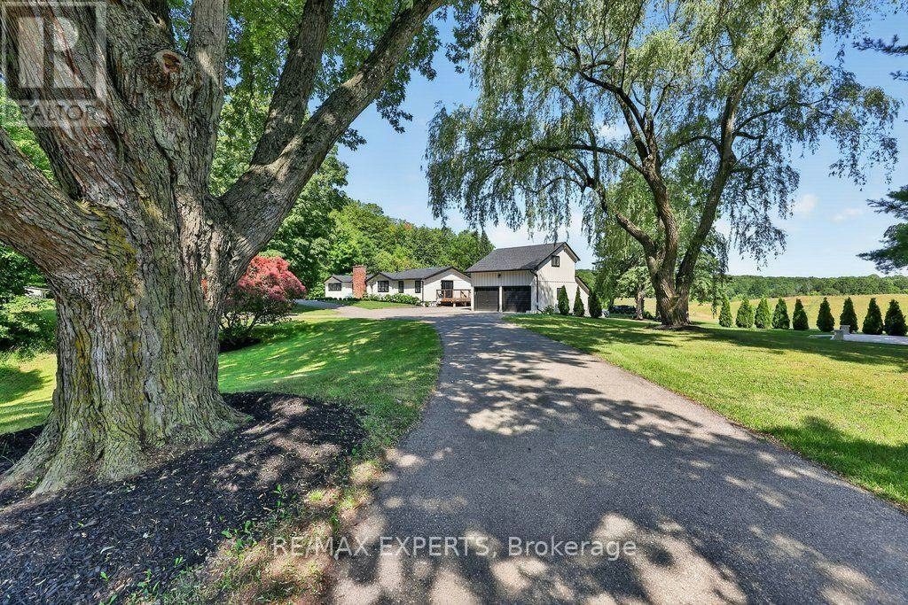 5502 16th Side Road, King, ON, L0G 1T0