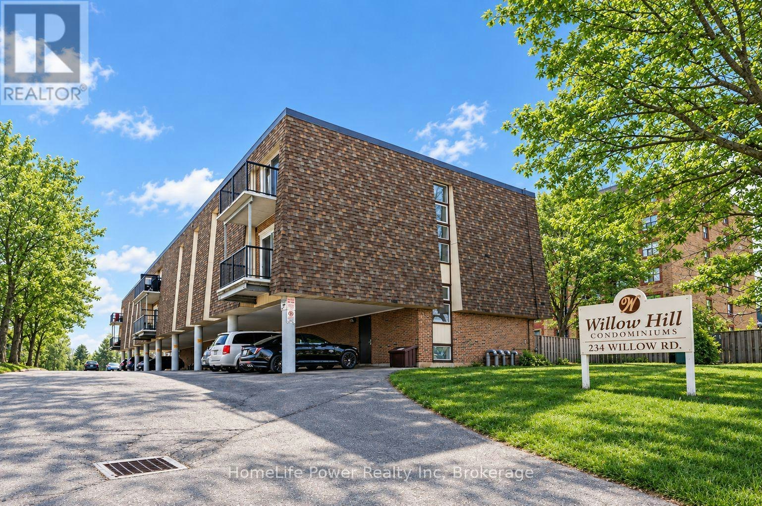 207-234 Willow Road, Guelph, ON, N1H 7C6