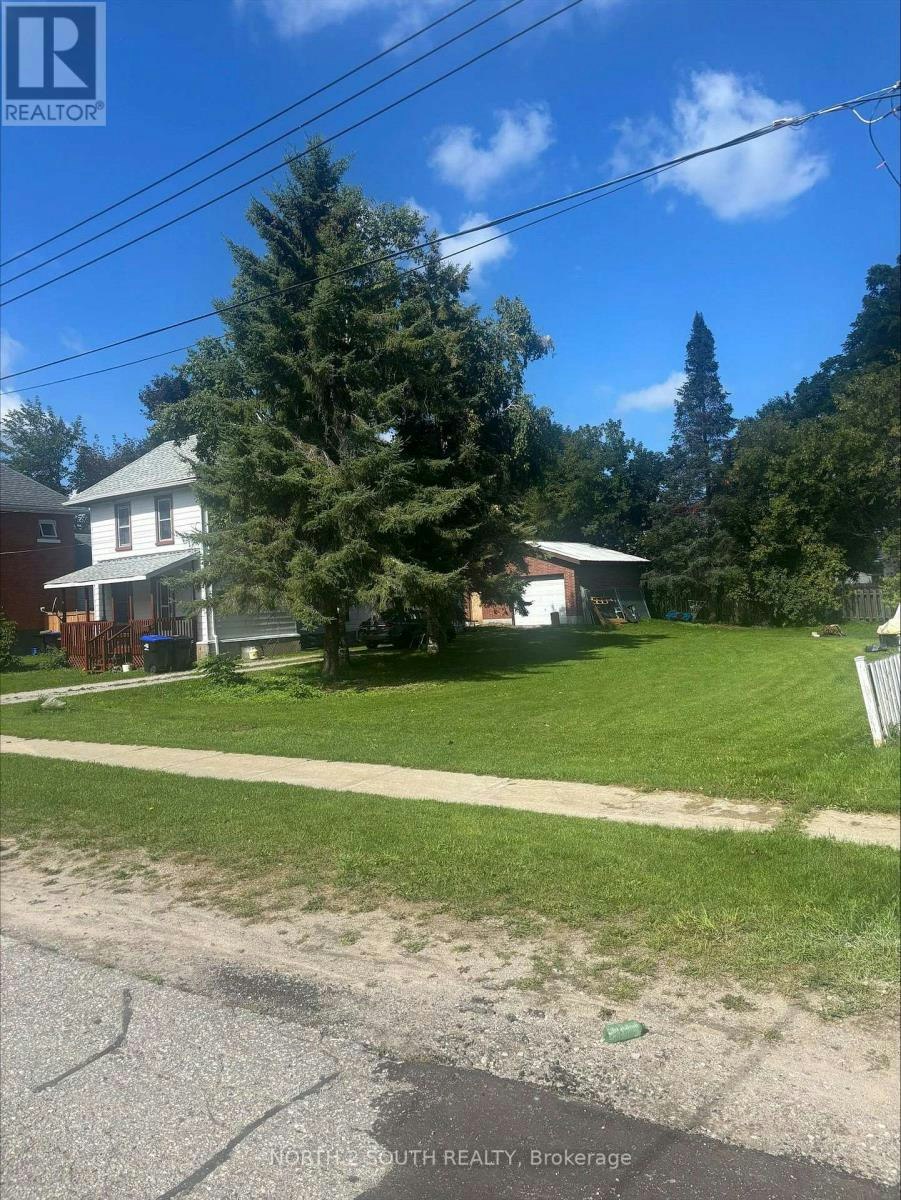 242 Barnett Avenue, Midland, ON, L4R 1N1