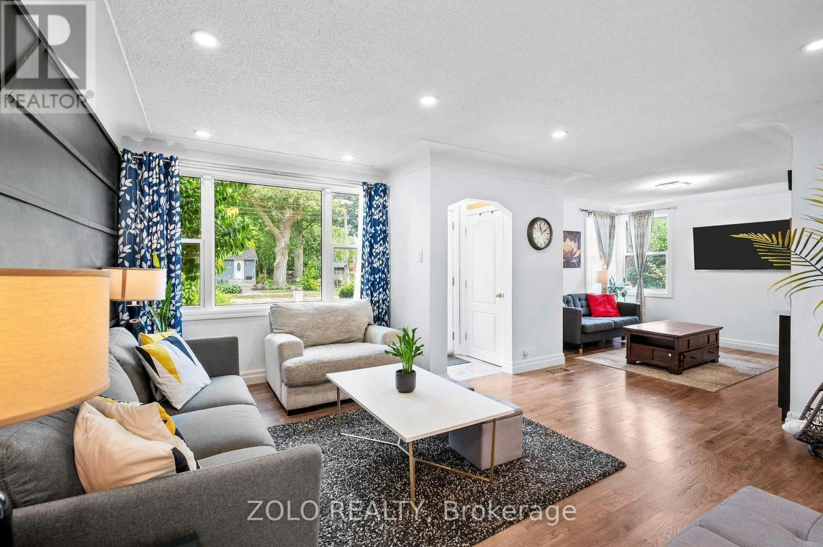 442 Queen Mary Drive, Oakville, ON, L6K 3M1 - 5