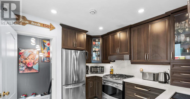 442 Queen Mary Drive, Oakville, ON, L6K 3M1 - 11