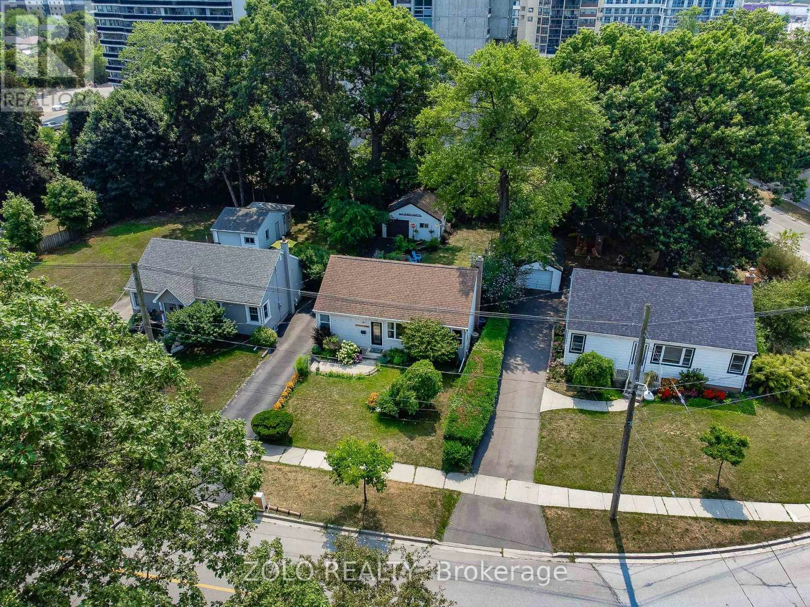 442 Queen Mary Drive, Oakville, ON, L6K 3M1 - 38