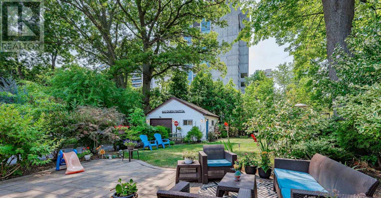 442 Queen Mary Drive, Oakville, ON, L6K 3M1 - 2
