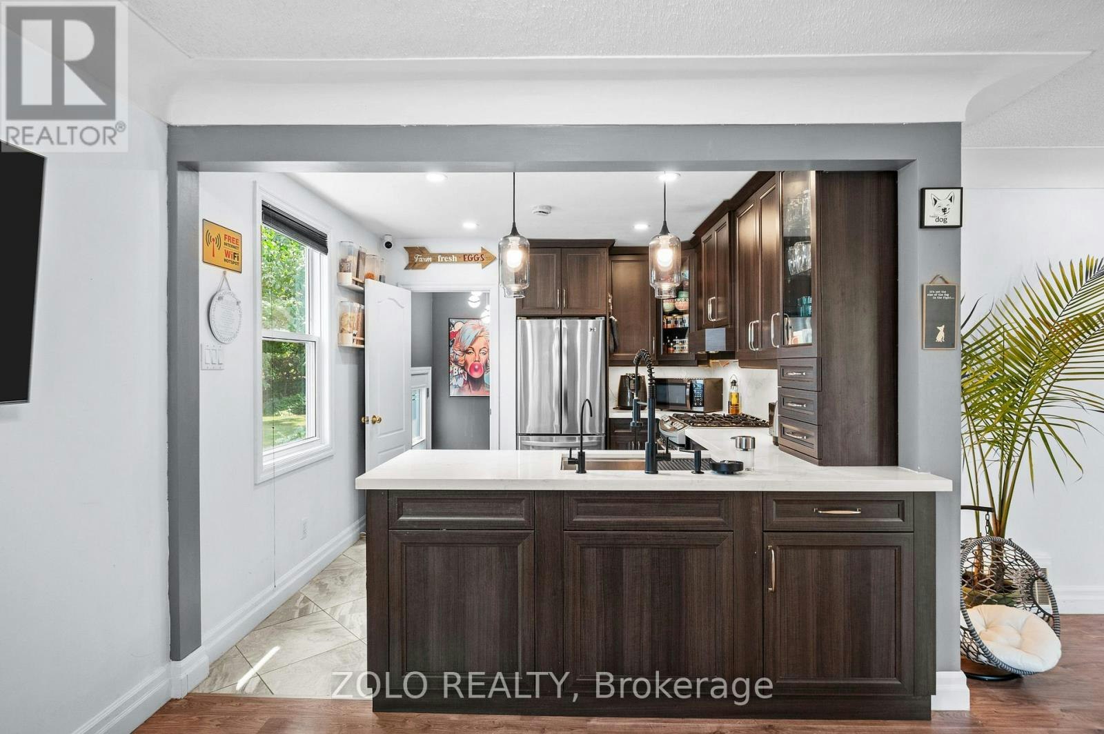 442 Queen Mary Drive, Oakville, ON, L6K 3M1 - 10
