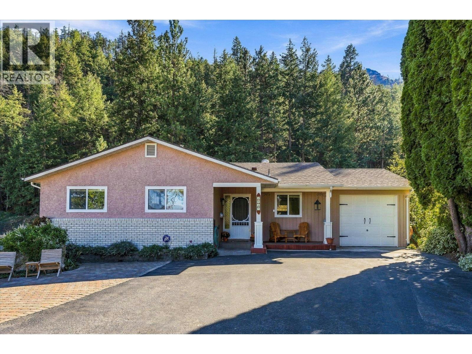 2684 Alhambra Drive, West Kelowna, BC, V1Z 3A8