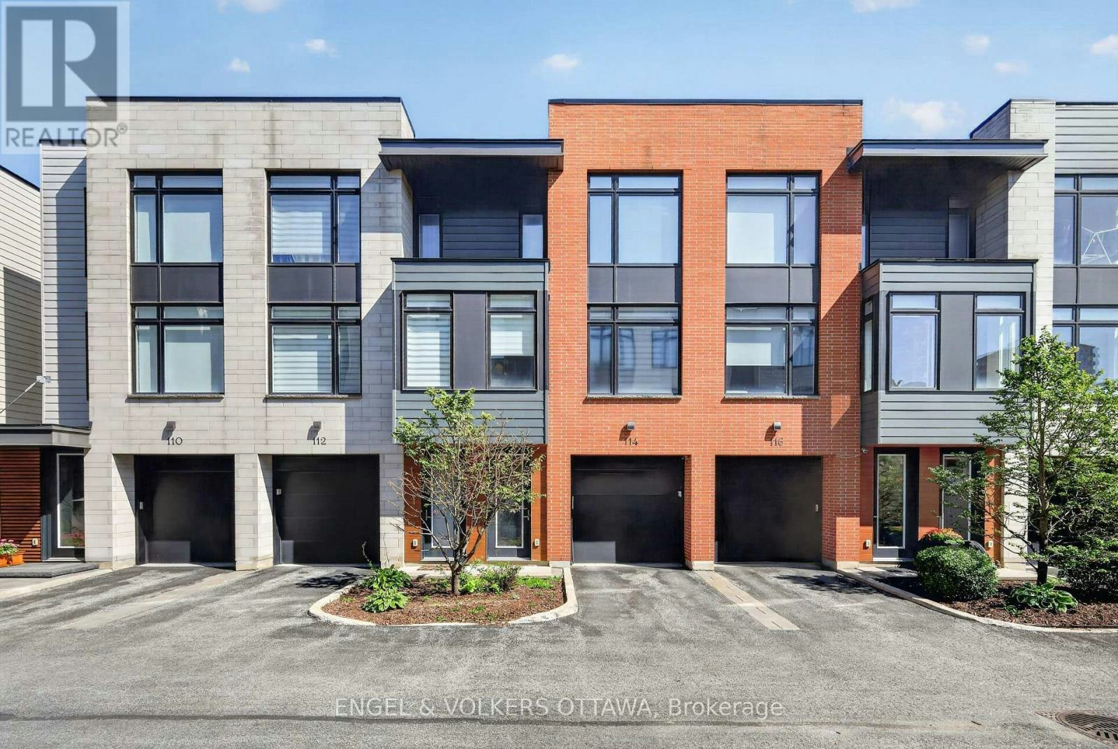 114 Jemruss Private, Ottawa, ON, K1R 0B7