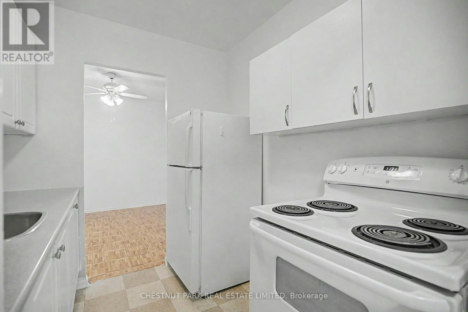 425-888 Glen Street, Oshawa, ON, L1J 5Z4 - 6