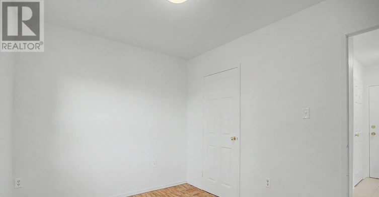 425-888 Glen Street, Oshawa, ON, L1J 5Z4 - 25