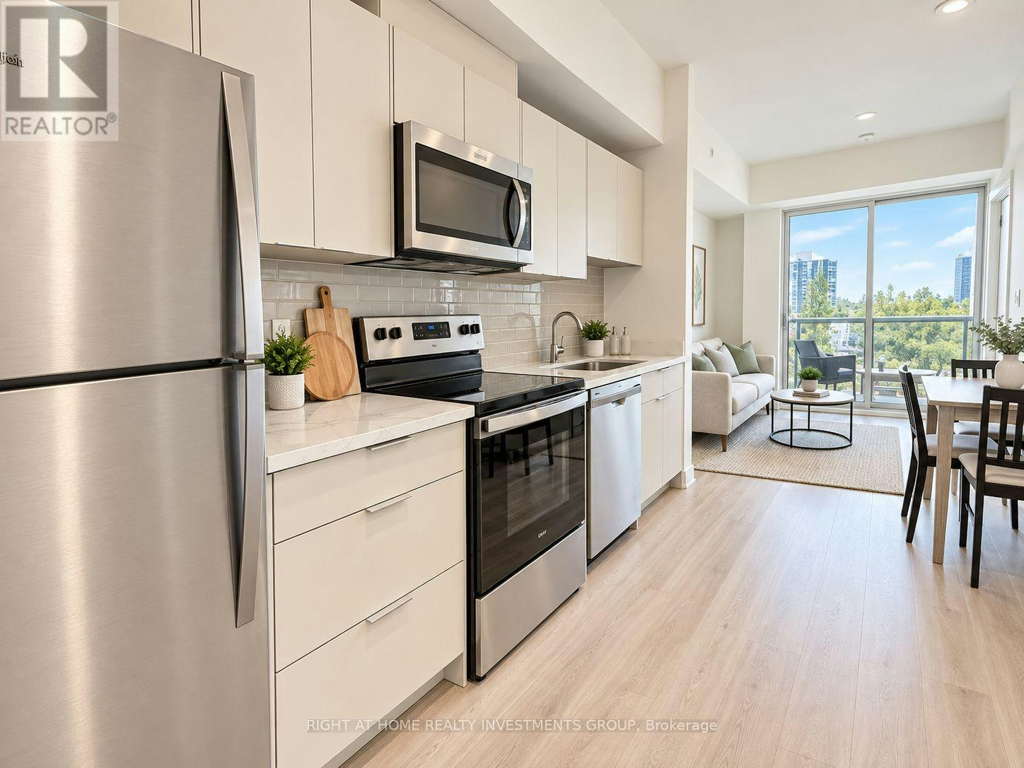 519-2825 Jane Street, Toronto, ON, M3N 0A8 - 3