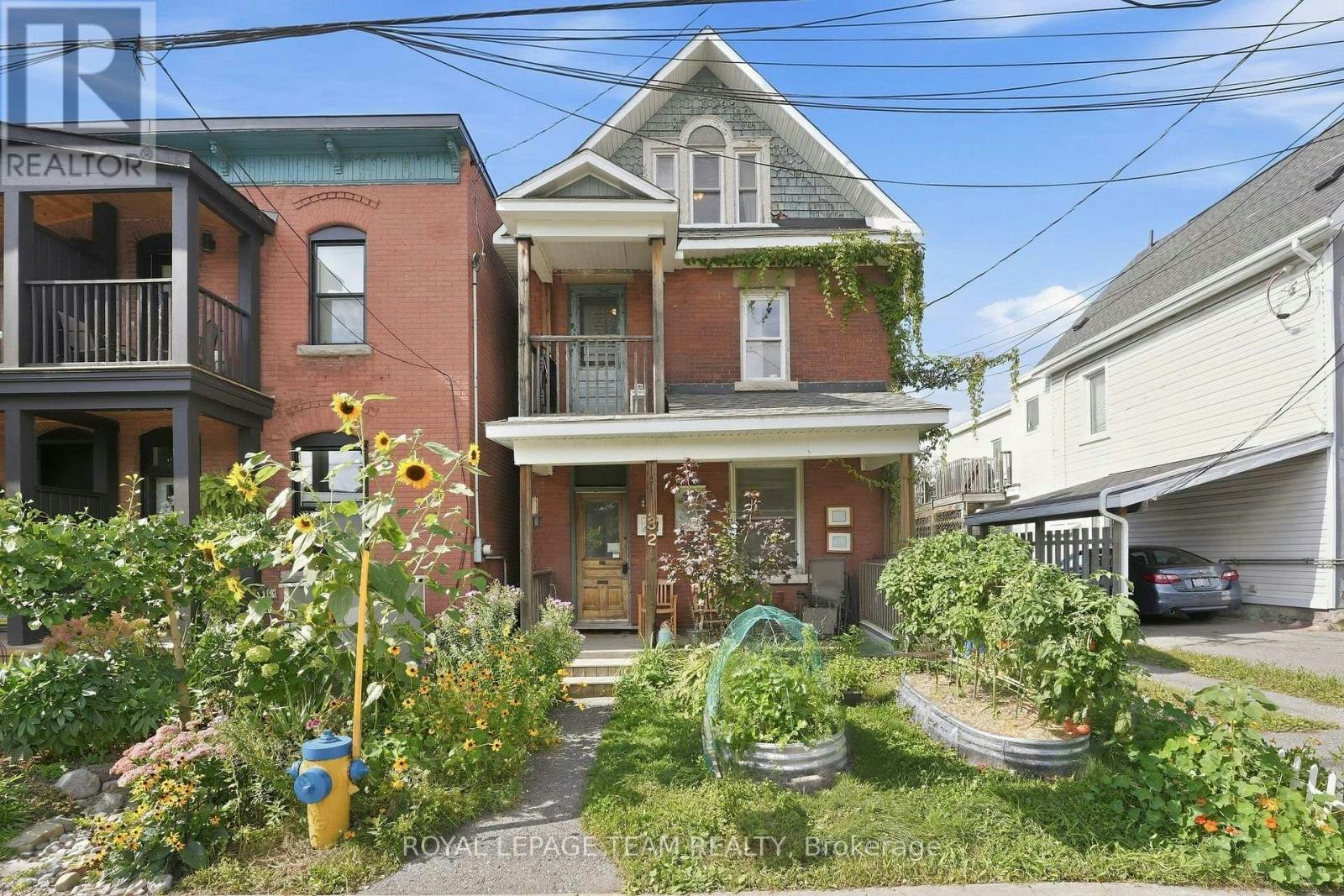 32 Melrose Avenue, Ottawa, ON, K1Y 1T9