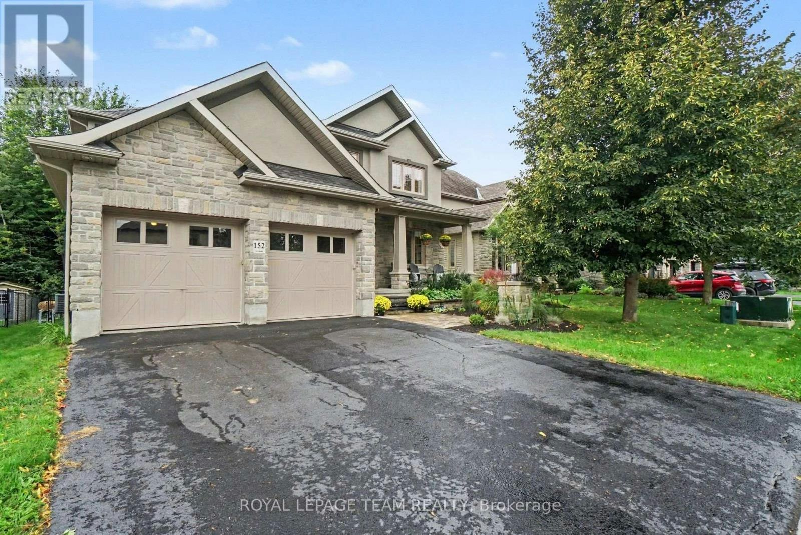 152 Ridge Drive WEST, Ottawa, ON, K2S 2H3