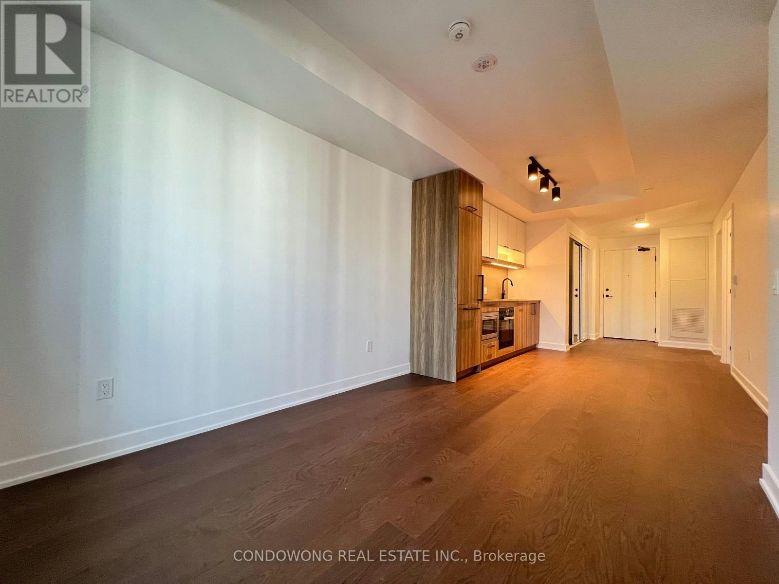 518-91 Montclair Avenue, Toronto, ON, M5P 0B1 - 12