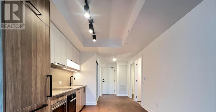 518-91 Montclair Avenue, Toronto, ON, M5P 0B1 - 9