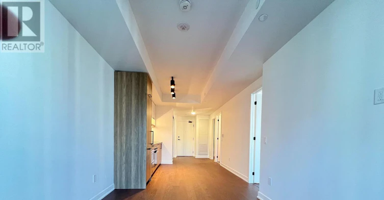 518-91 Montclair Avenue, Toronto, ON, M5P 0B1 - 10