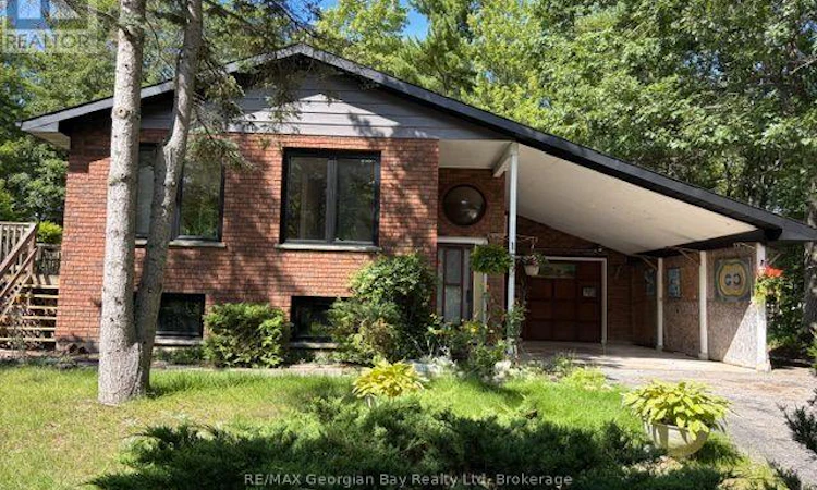 167 Tall Pines Drive NW