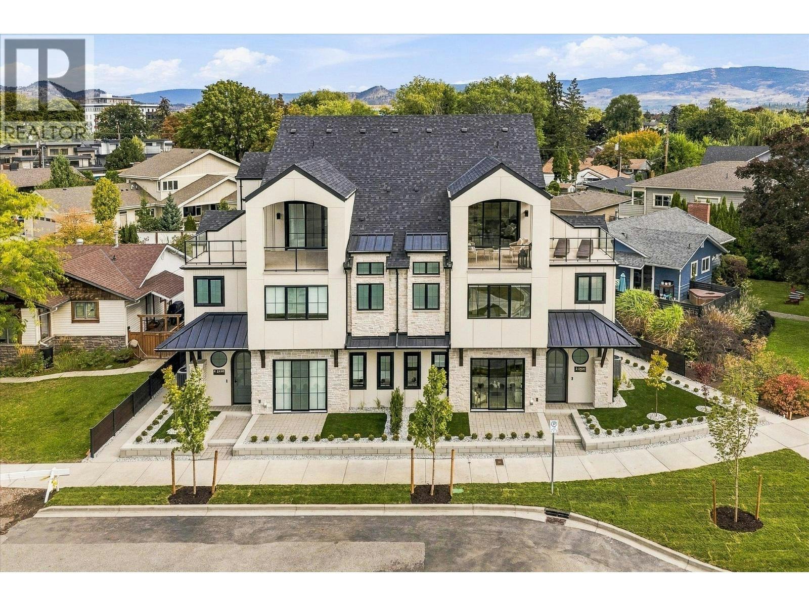 3-2435 Taylor Crescent, Kelowna, BC, V1Y 1L9
