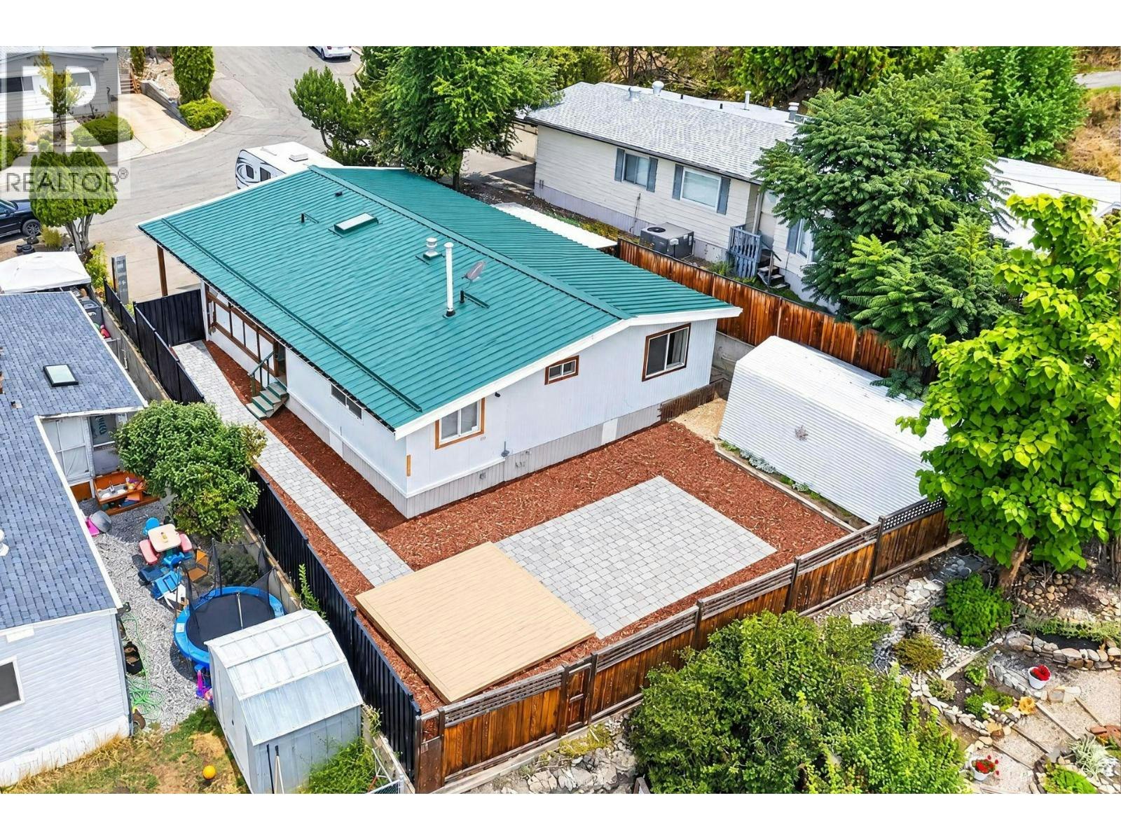 532 Guildford Court, Coldstream, BC, V1B 2E3
