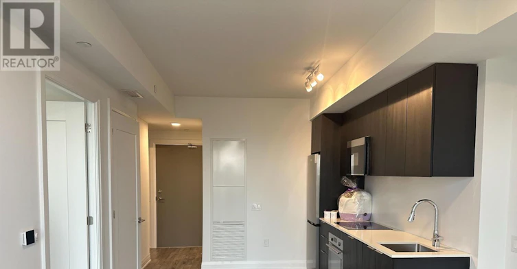 1311-15 Skyridge Drive, Brampton, ON, L6P 4S3 - 2