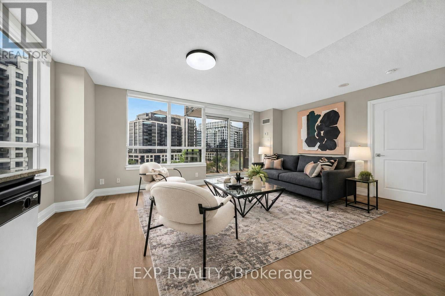 612-1 De Boers Drive, Toronto, ON, M3J 0G6 - 12