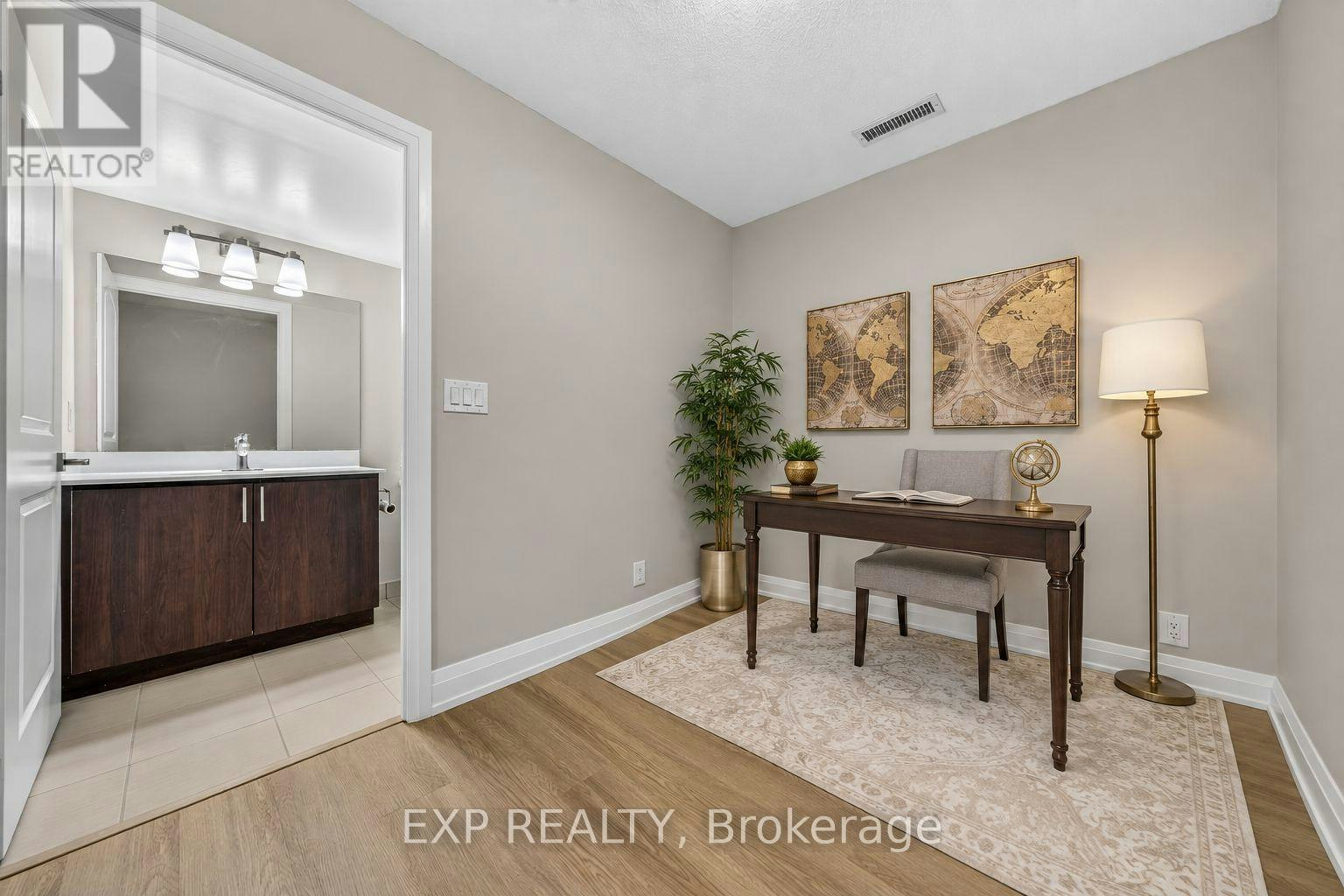 612-1 De Boers Drive, Toronto, ON, M3J 0G6 - 16