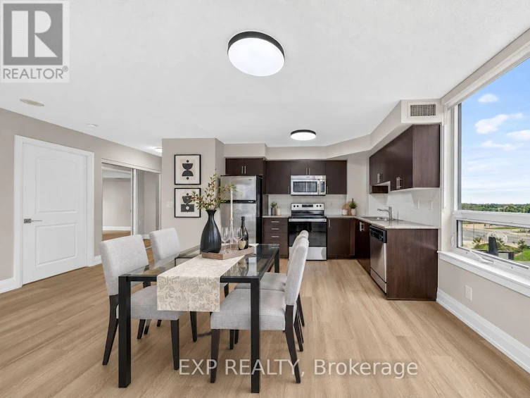 612-1 De Boers Drive, Toronto, ON, M3J 0G6 - 13