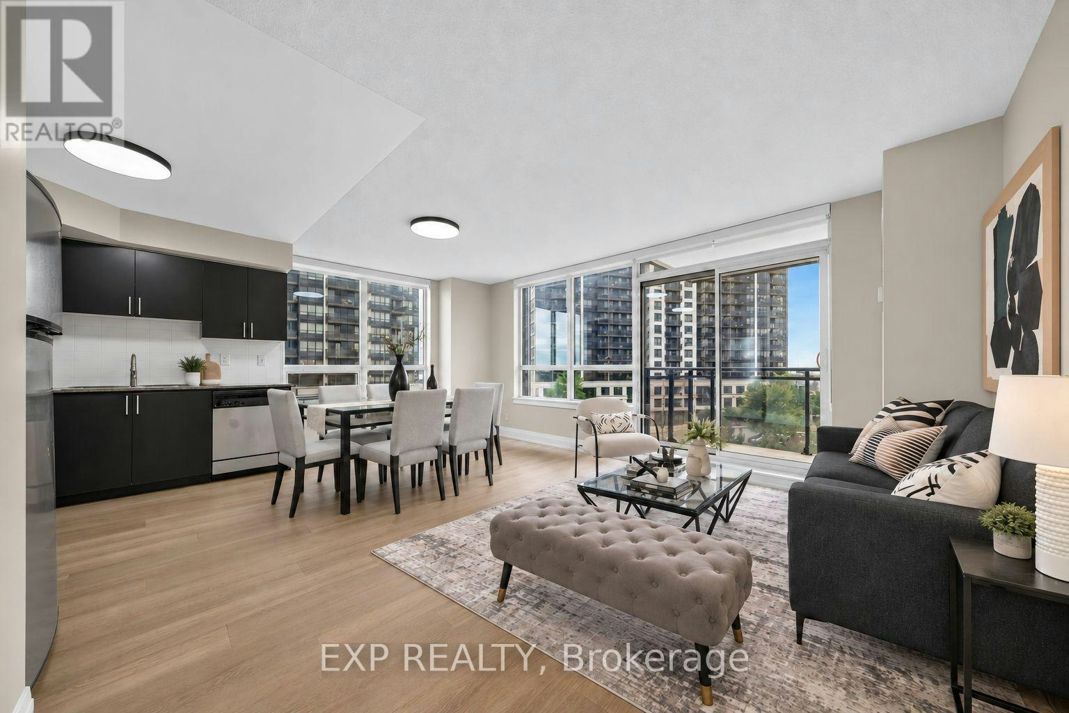 612-1 De Boers Drive, Toronto, ON, M3J 0G6 - 14
