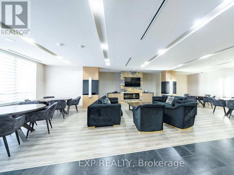 612-1 De Boers Drive, Toronto, ON, M3J 0G6 - 36