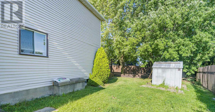 23 Rannie Court, Thorold, ON, L2V 4X2 - 25
