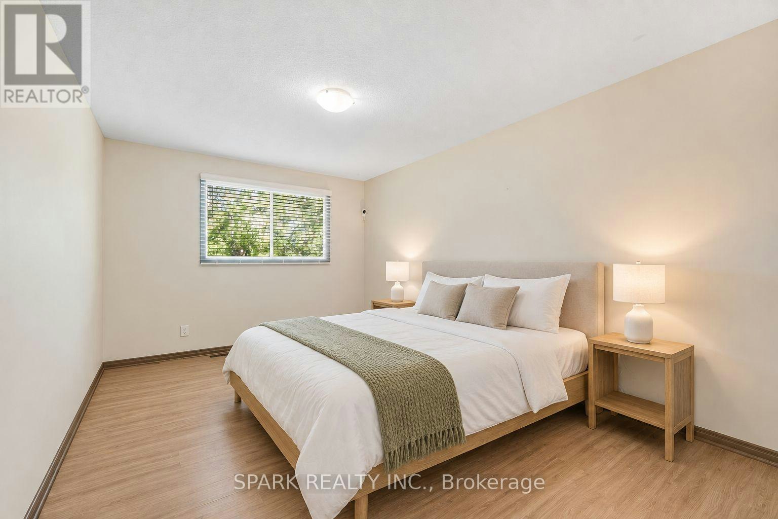 23 Rannie Court, Thorold, ON, L2V 4X2 - 14