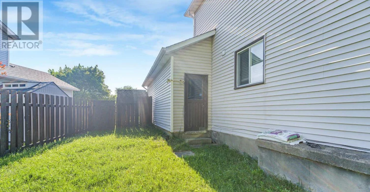 23 Rannie Court, Thorold, ON, L2V 4X2 - 26