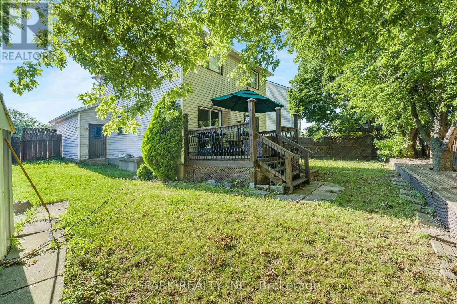 23 Rannie Court, Thorold, ON, L2V 4X2 - 24