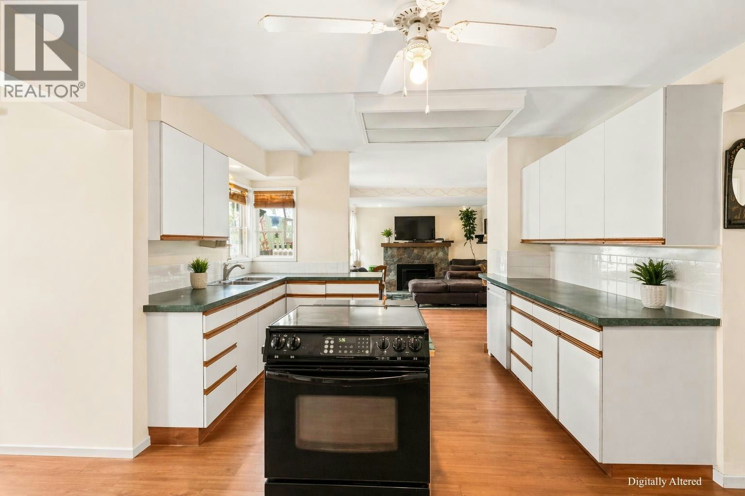 104 George Street, Enderby, BC, V0E 1V0 - 6