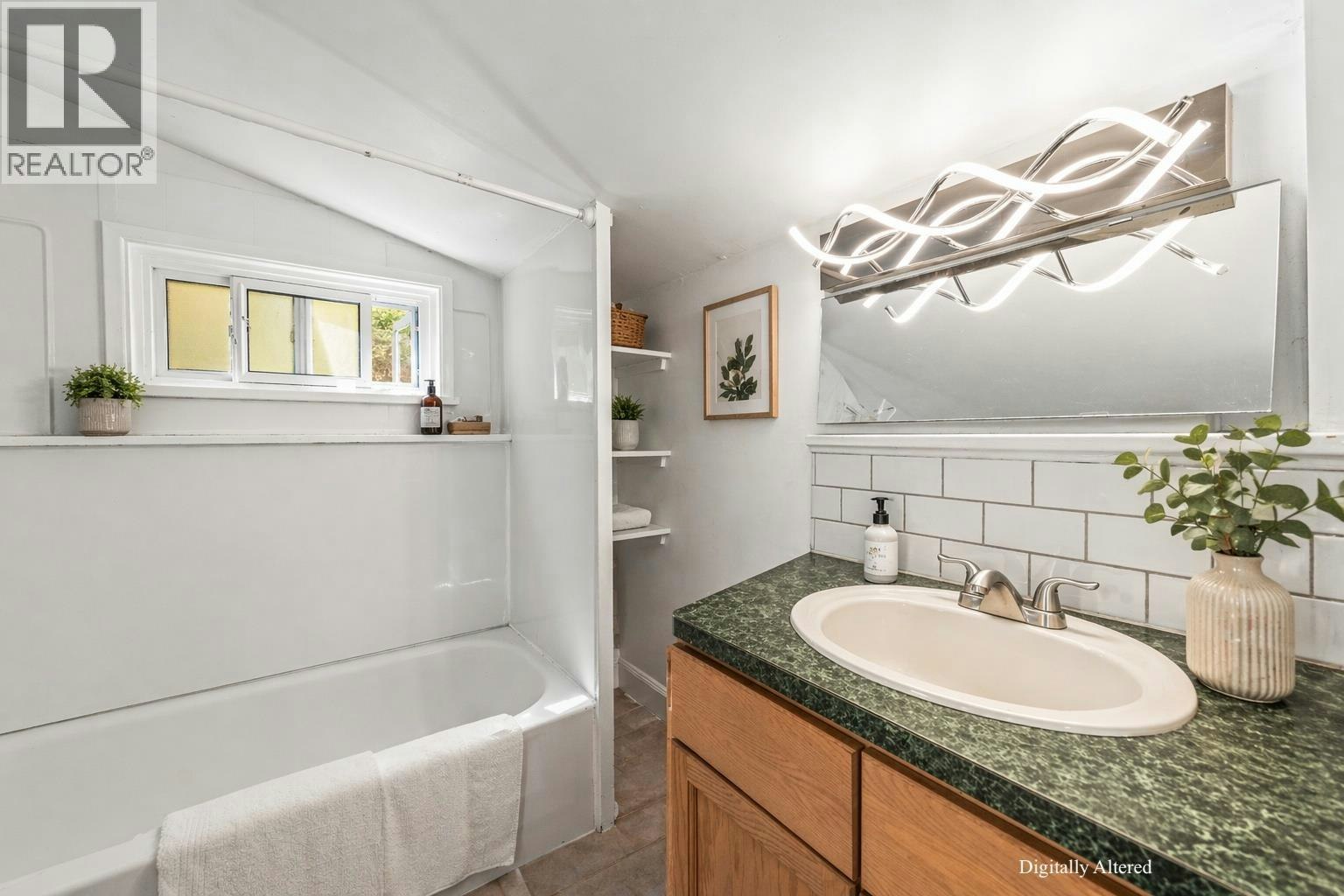 104 George Street, Enderby, BC, V0E 1V0 - 21